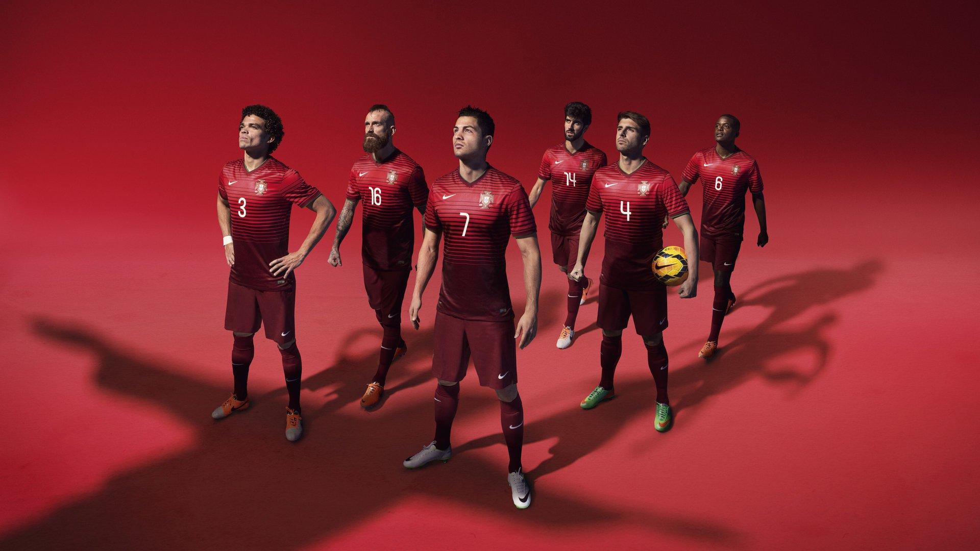 沙特豪门吉达国民再掀风暴,全力追逐梅西,转会谈判牵动足坛神经