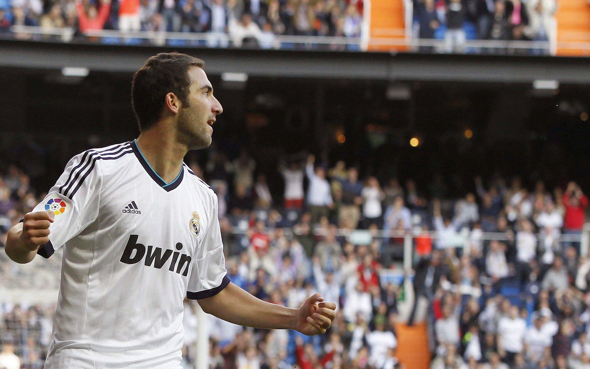 佩杜拉独家，国米3500万欧先租后买报价罗维拉，拉齐奥强硬拒绝，阿斯拉尼成交易关键筹码